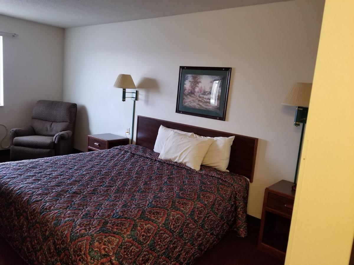 Bilmar Inn & Suites Dell Rapids Exterior foto