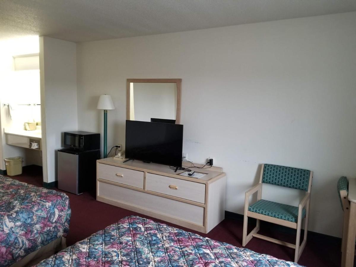 Bilmar Inn & Suites Dell Rapids Exterior foto