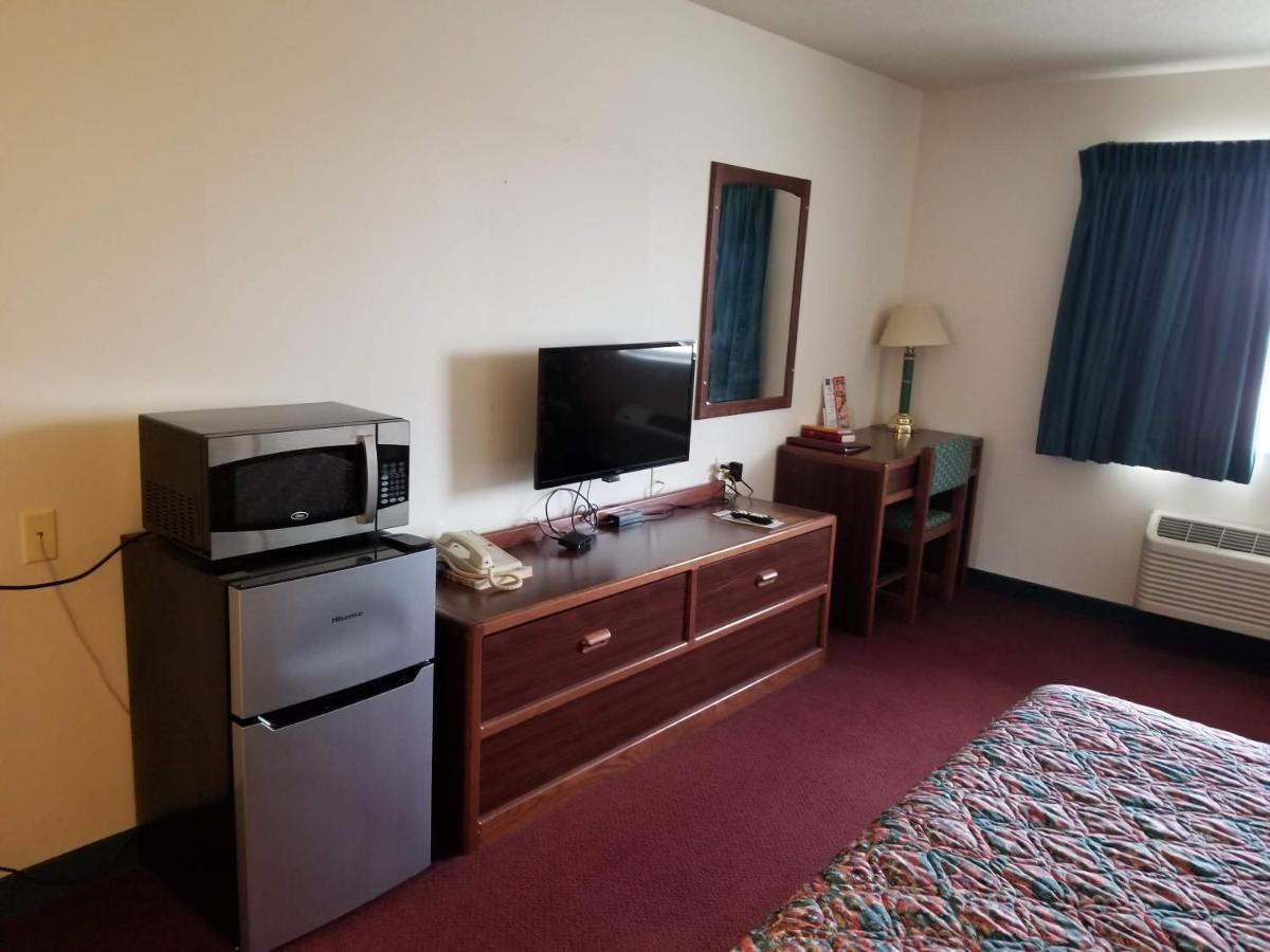Bilmar Inn & Suites Dell Rapids Exterior foto