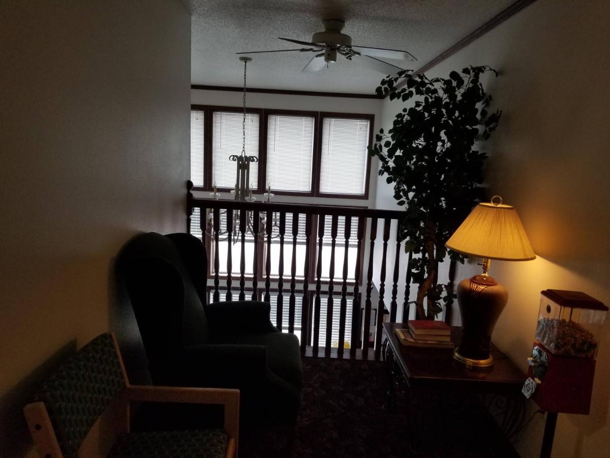 Bilmar Inn & Suites Dell Rapids Exterior foto